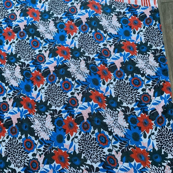 Floral and Striped Multicolor Scarf - Picture 4 of 9